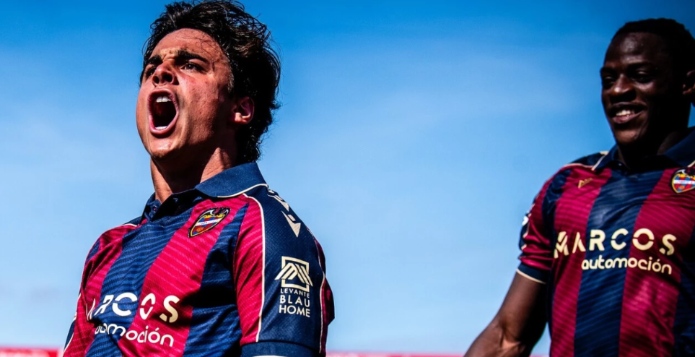 卡洛斯・阿尔瓦雷斯：伤愈满状态迎瓦伦西亚德比，莱万特需用德比胜利重拾胜轨